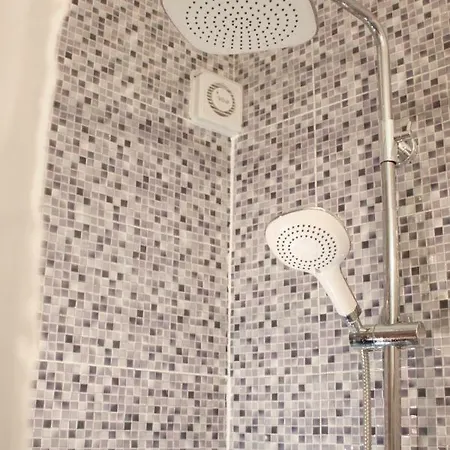 Easy4stay Gæstehus 4*