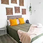 Easy4stay Konukevi Portimão