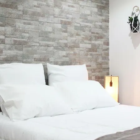 Πανσιόν Easy4stay 4*